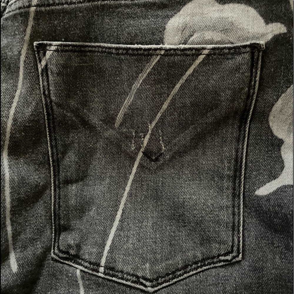 Hudson ZOEEY High Rise Crop Straight Jean in Noir